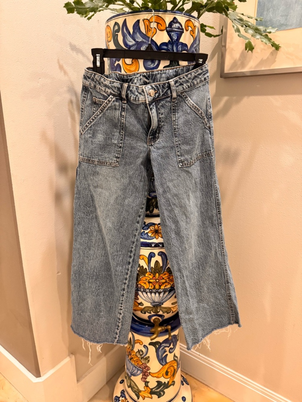 Girls Light Wash Wide-Leg Jeans